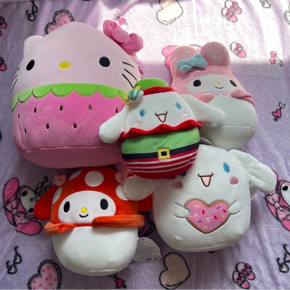 Hello Kitty My Melody Cinnamoroll Squishmallow Lot